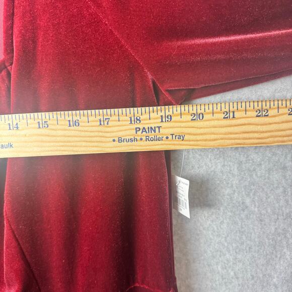 NWT Old Navy Red Velvet Dress Womens 2X Special Occasion Stretch Mini Minimalist - Picture 5 of 9